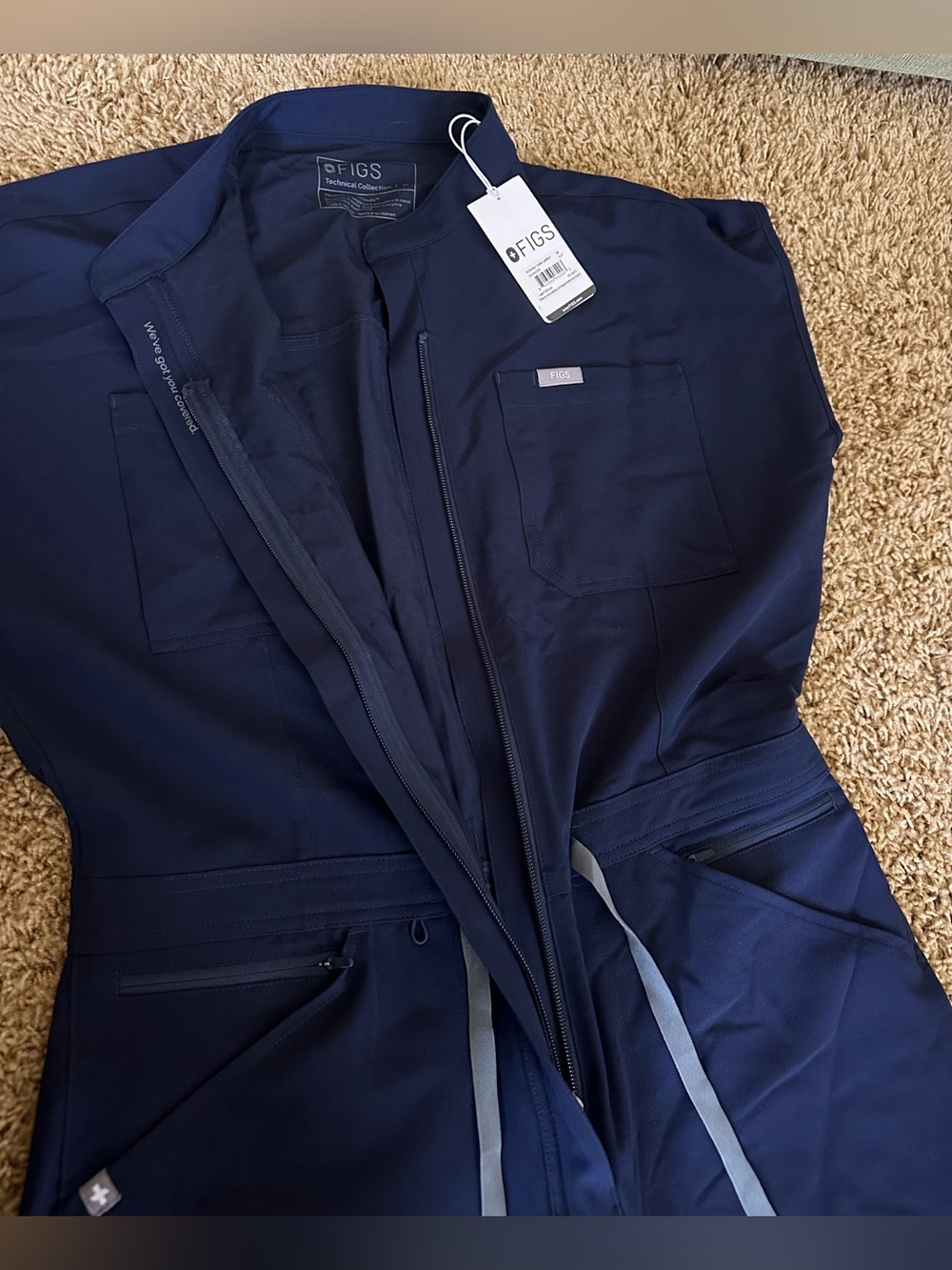 NWT FIGS Navy Rafaela Cargo Jumpsuit M - Picture 5 of 10